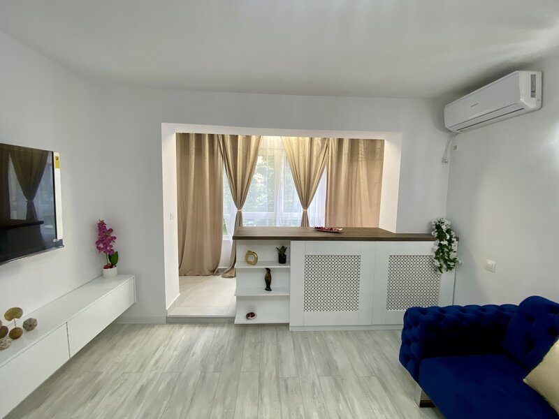 Drumul Taberei, str Sibiu, bloc Tip Z, 3 min metrou Favorit, nou renovat