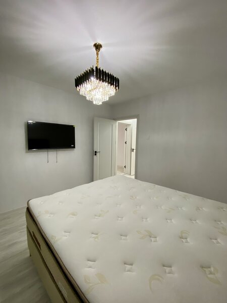 Drumul Taberei, str Sibiu, bloc Tip Z, 3 min metrou Favorit, nou renovat